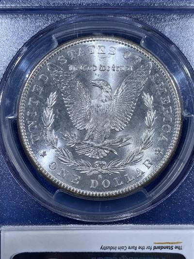 《竞宝斋》第410场 周日，周一，2场连拍 （全场包邮） PCGS MS65 美国 1881-S 摩根银元 正面有类镜面效果 光度很好 PL状态