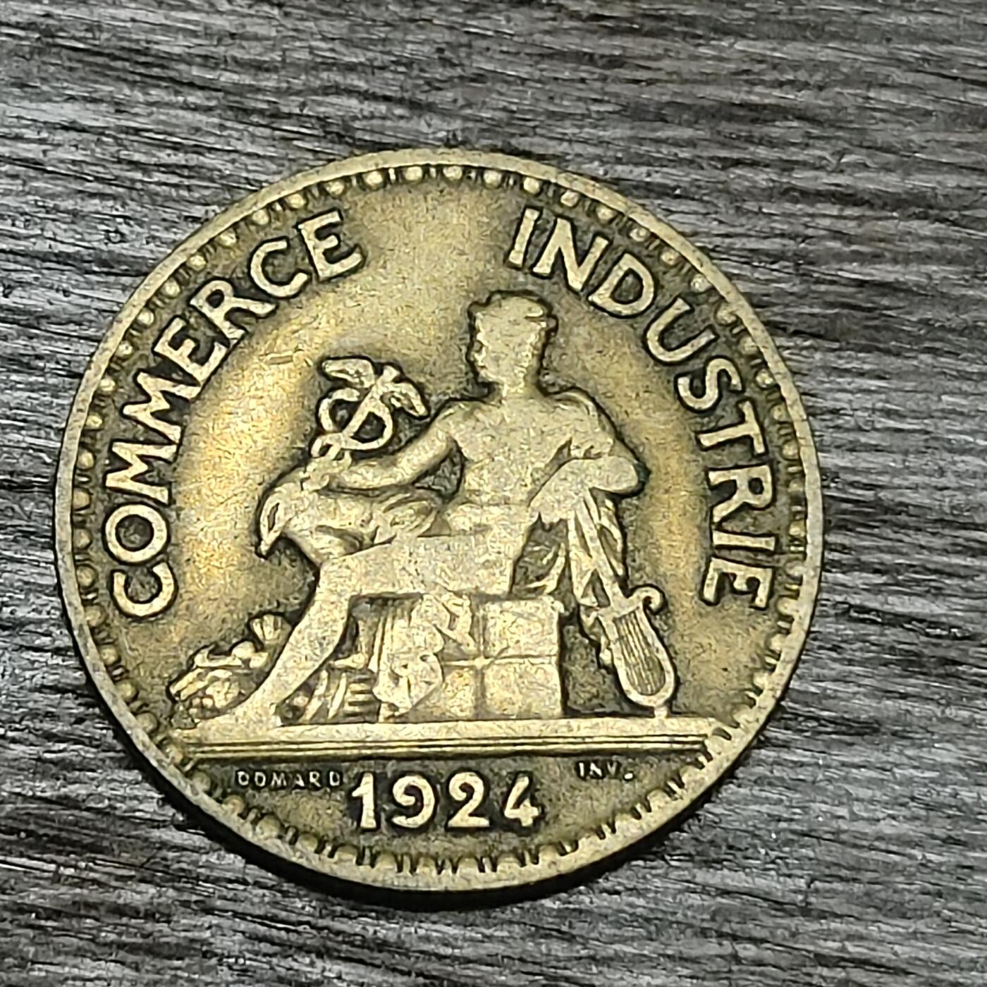 【铜匠收藏】★第130场★散币场，无佣金，30包邮。不满30元，支付5元运费。《接受代拍 代送NGC评级》 法国 1924年 商业部 50分 铜币