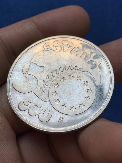 《竞宝斋》第410场 周日，周一，2场连拍 （全场包邮） 1989年西班牙银币5ecu，骑士拿着长矛