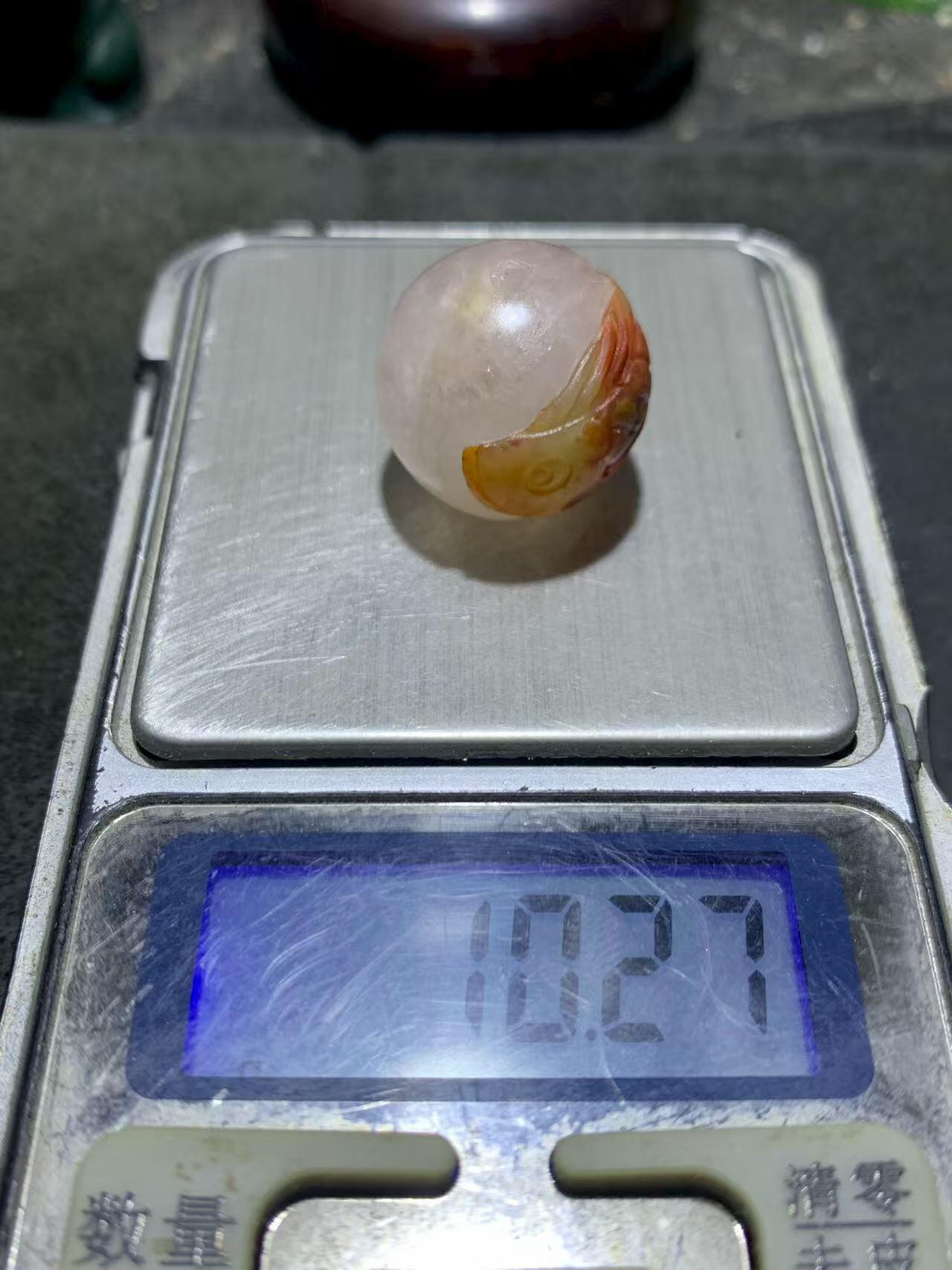 精美冰飘亚光战国红玛瑙手工巧雕龙鱼2.0圆珠一个