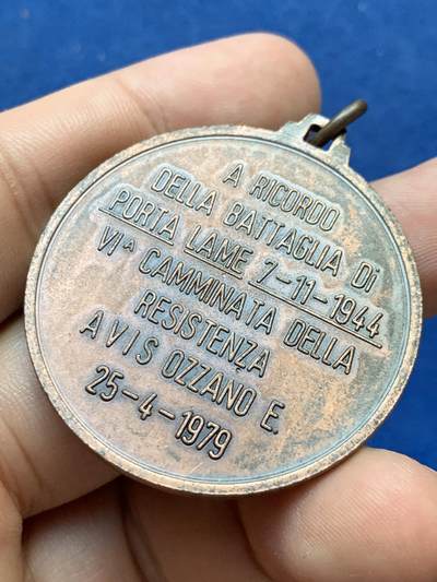 《竞宝斋》第410场 周日，周一，2场连拍 （全场包邮） 意大利博洛尼亚城门-拉梅门纪念章 24.3克 42.1mm