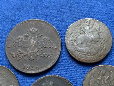 《竞宝斋》第410场 周日，周一，2场连拍 （全场包邮） 5枚一组 沙俄铜币（1798年2戈比，1836年双头鹰5戈比，1761年圣骑士屠龙戈比，1813年2戈比，1841年2戈比）