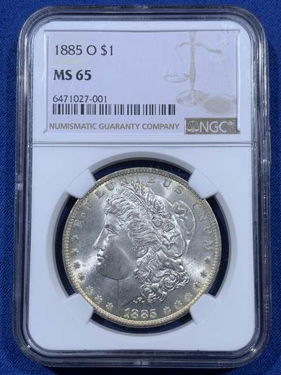 《竞宝斋》第410场 周日，周一，2场连拍 （全场包邮） - NGC MS65 美国1885-O版摩根银币 转光犀利 可藏