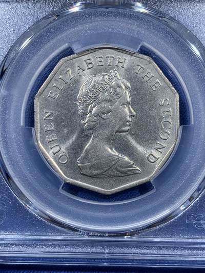 《竞宝斋》第410场 周日，周一，2场连拍 （全场包邮） PCGS MS63 香港1976年5多边形五元 两面转光 品相不错 63分高性价比 热门品种