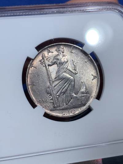 《竞宝斋》第410场 周日，周一，2场连拍 （全场包邮） NGC MS62 意大利 1936年 10里拉 银币 好品少见