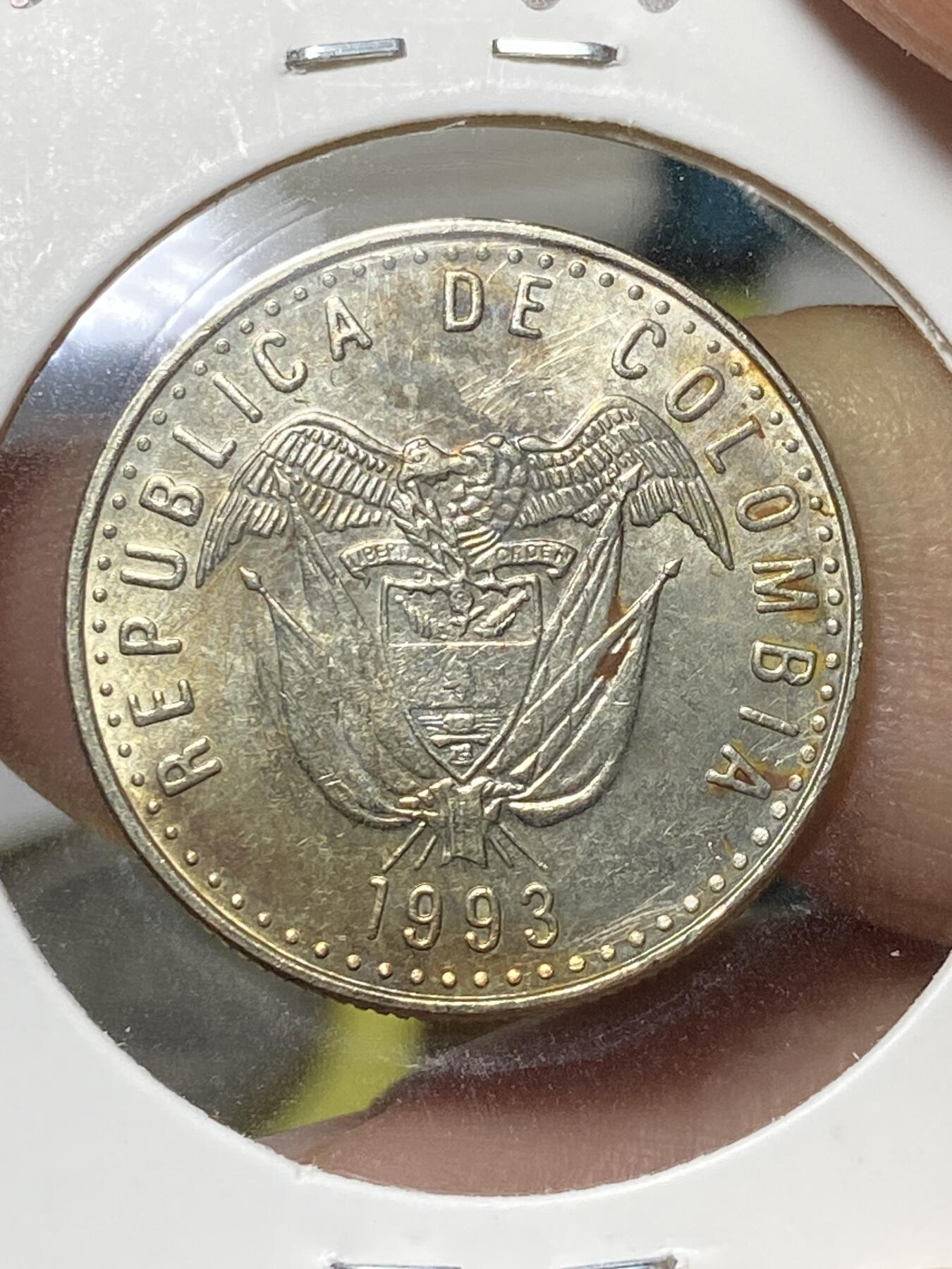 2025年第八十一场(总第一百零七场）外国好品散币(免佣金) 哥伦比亚🇨🇴1993年50比索(第一版，66边珠版)