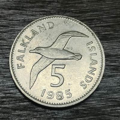 【铜匠收藏】★第130场★散币场，无佣金，30包邮。不满30元，支付5元运费。《接受代拍 代送NGC评级》 - 福克兰群岛 5便士 1985年