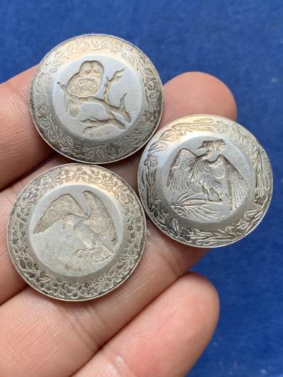 《竞宝斋》第410场 周日，周一，2场连拍 （全场包邮） 法国 私人定制鸟类银章三枚带有标识80%含银量 13.1克 25.8mm