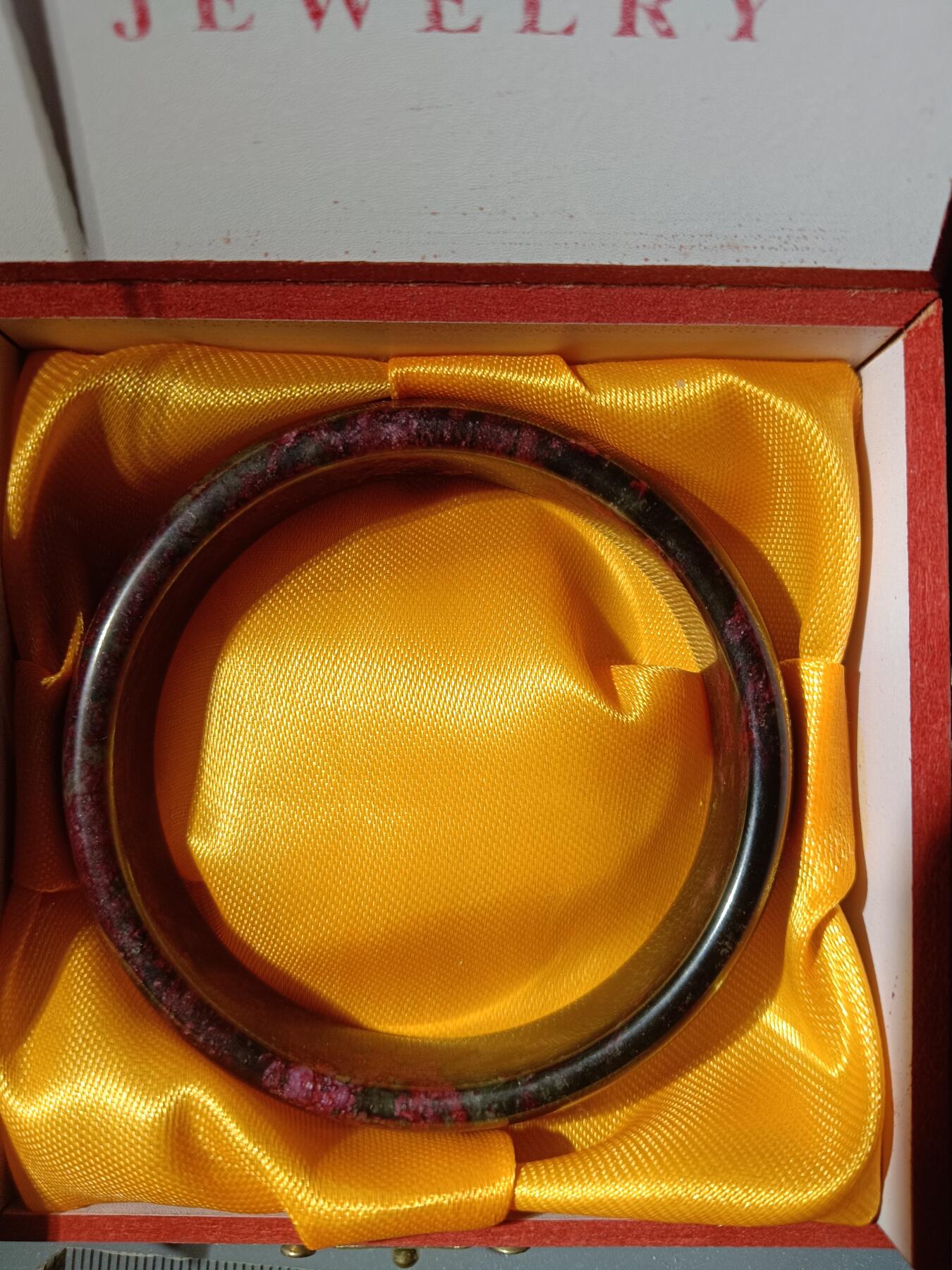 68期回流戒指饰品杂件纪念章丝路钱币专场 和田玉手镯