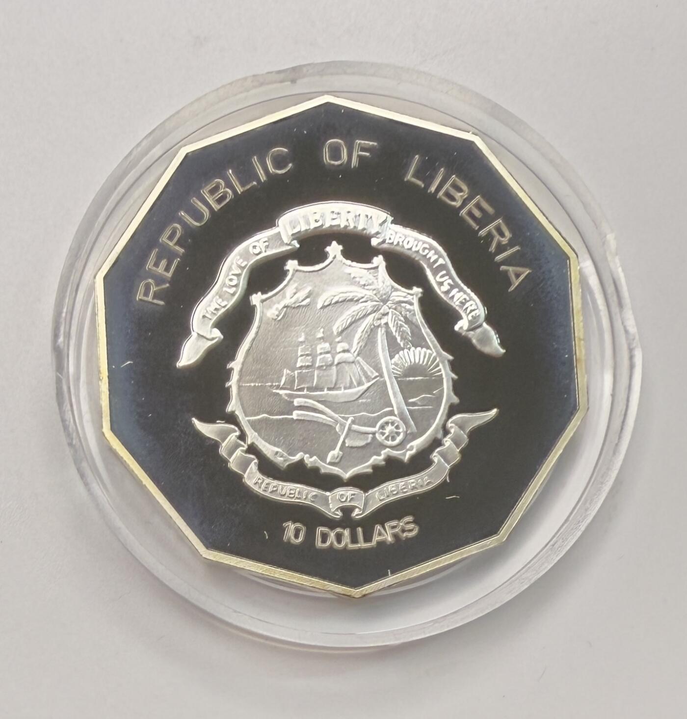 S&S Numismatic世界钱币-拍卖 第113期  利比里亚2001年 幻觉 10元精制纪念银币 盒证齐全 独特的设计旋转币面呈现老爷爷和老奶奶