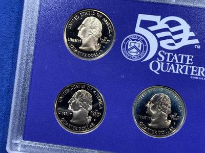 《竞宝斋》第410场 周日，周一，2场连拍 （全场包邮） 美国2003年精制套币+精制州币5枚套盒证全