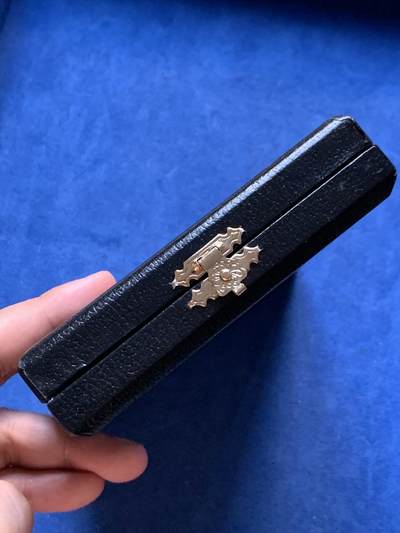 《竞宝斋》第410场 周日，周一，2场连拍 （全场包邮） MDC定制意大利顶级钱币收纳盒Abafil蓝丝绒款 可放置NGC/PCGS评级币一枚，有轻微使用痕迹，全新品参考价325元