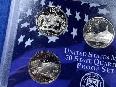 《竞宝斋》第410场 周日，周一，2场连拍 （全场包邮） 美国2006年精制套币