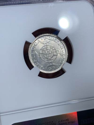 《竞宝斋》第410场 周日，周一，2场连拍 （全场包邮） NGC MS65 澳门 1952 一元 银币 小面值极少见 好品难得 卷拆品