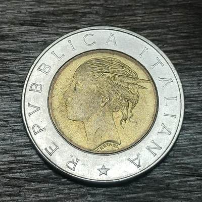 【铜匠收藏】★第130场★散币场，无佣金，30包邮。不满30元，支付5元运费。《接受代拍 代送NGC评级》 - 意大利 1993年 500里拉 中央银行百年纪念币