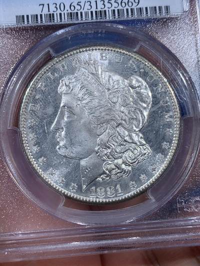 《竞宝斋》第410场 周日，周一，2场连拍 （全场包邮） PCGS MS65 美国 1881-S 摩根银元 正面有类镜面效果 光度很好 PL状态