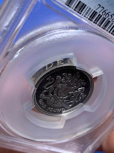 《竞宝斋》第410场 周日，周一，2场连拍 （全场包邮） PCGS PR68DCAM 英国1998加厚1英镑银币19g925银 发行量仅7894枚 加厚盒封装pc亚军分