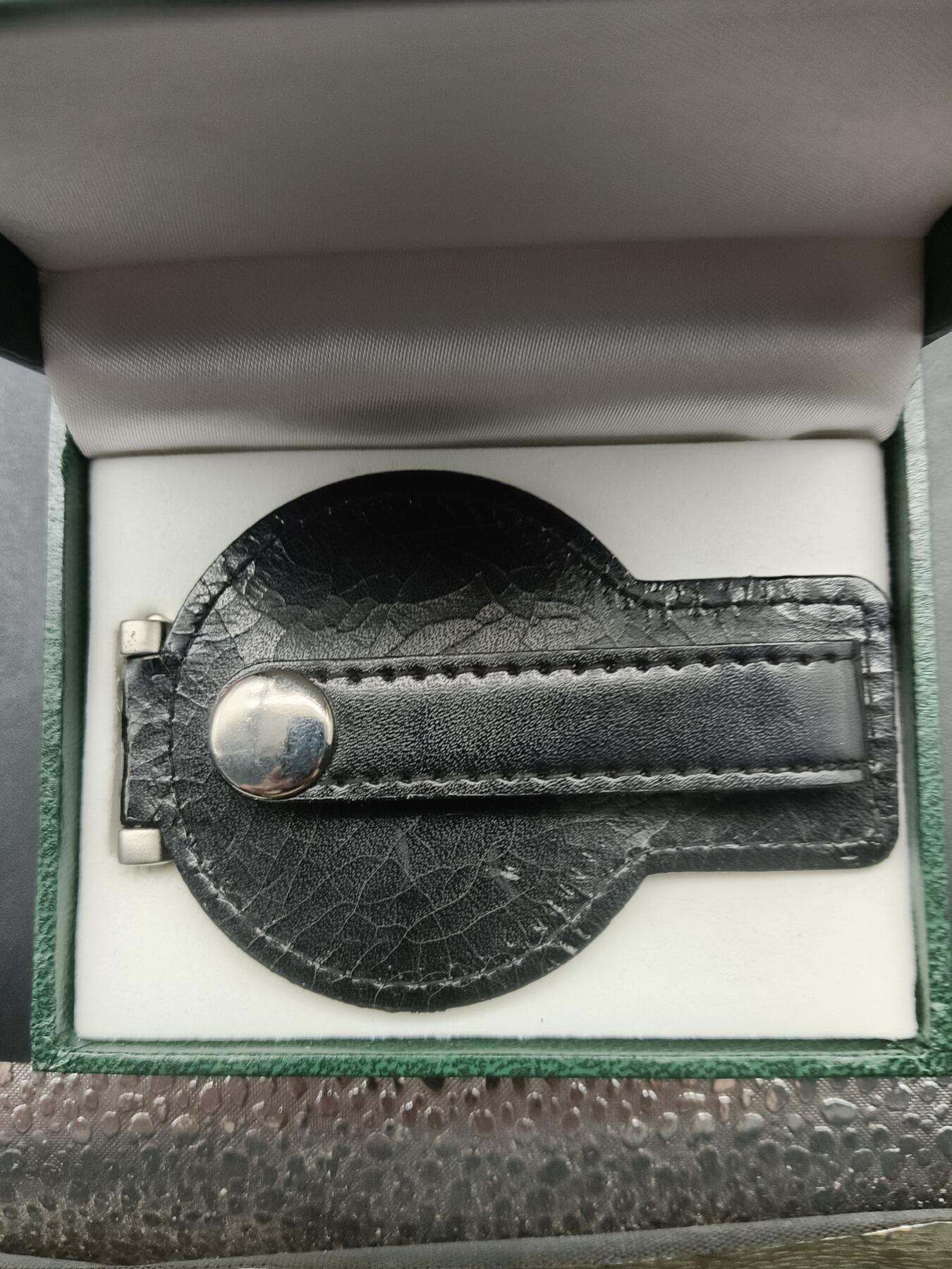 68期回流戒指饰品杂件纪念章丝路钱币专场 新疆建筑科学研究院建院四十周年纪念章