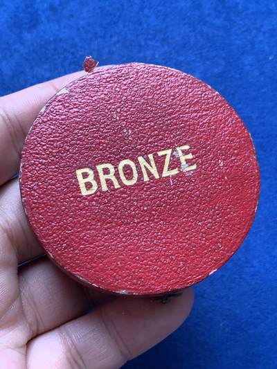 《竞宝斋》第410场 周日，周一，2场连拍 （全场包邮） 拿破仑三世农业铜章 带盒 56.7克 50.7mm 蜜蜂铜标