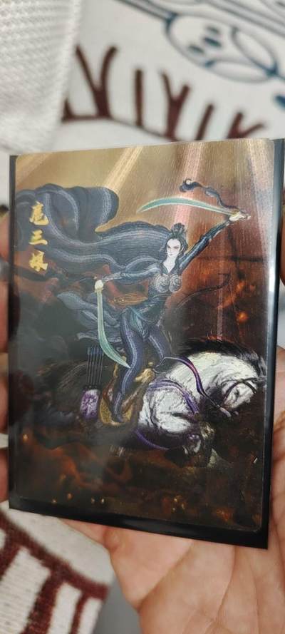 秋原瞳的小店第20期（卡游与昆仑万象的顶级碰撞） - 昆仑万象签绘水浒2弹粗闪2单特卡三娘