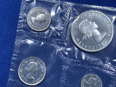 《竞宝斋》第410场 周日，周一，2场连拍 （全场包邮） 加拿大 1963年类精致套币 银价涨了不少