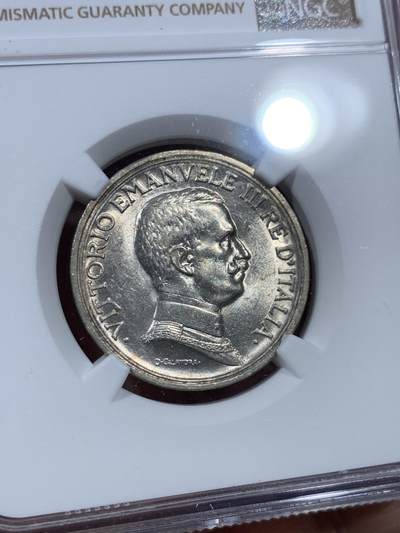 《竞宝斋》第410场 周日，周一，2场连拍 （全场包邮） NGC MS61 意大利 1916 马车 2里拉 银币 埃马努埃莱三世