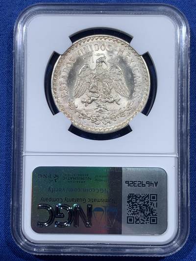 《竞宝斋》第410场 周日，周一，2场连拍 （全场包邮） NGC MS67 超高分 1943墨西哥1比索银币 两面爆光 细节绝对清晰 甚至有点精制币的味道 一步到位 高价值品种