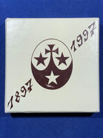 《竞宝斋》第410场 周日，周一，2场连拍 （全场包邮） 法国圣特蕾莎修女会大铜章 原盒 直径72.5mm 重量192.6g BRONZE边铭