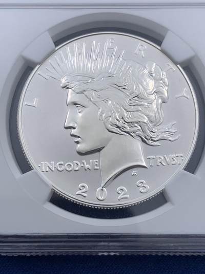 《竞宝斋》第410场 周日，周一，2场连拍 （全场包邮） NGC PF70UC 美国2023年和平银元反向精制1美元纪念银币，PROOF反向精制币，高浮雕设计，币面清爽干净又漂亮，打制精美，状态一流，冠军分。