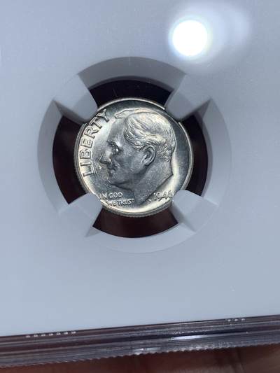 《竞宝斋》第410场 周日，周一，2场连拍 （全场包邮） NGC MS65 美国1946年10美分银币，罗斯福10美分首年份