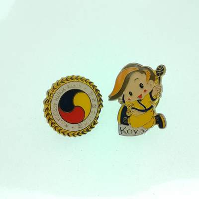 0元起拍勋章 第287期 咸鱼国勋章拍卖专场 8月20日（周三）下午6：00开始 - 韩国青年协会徽章两个