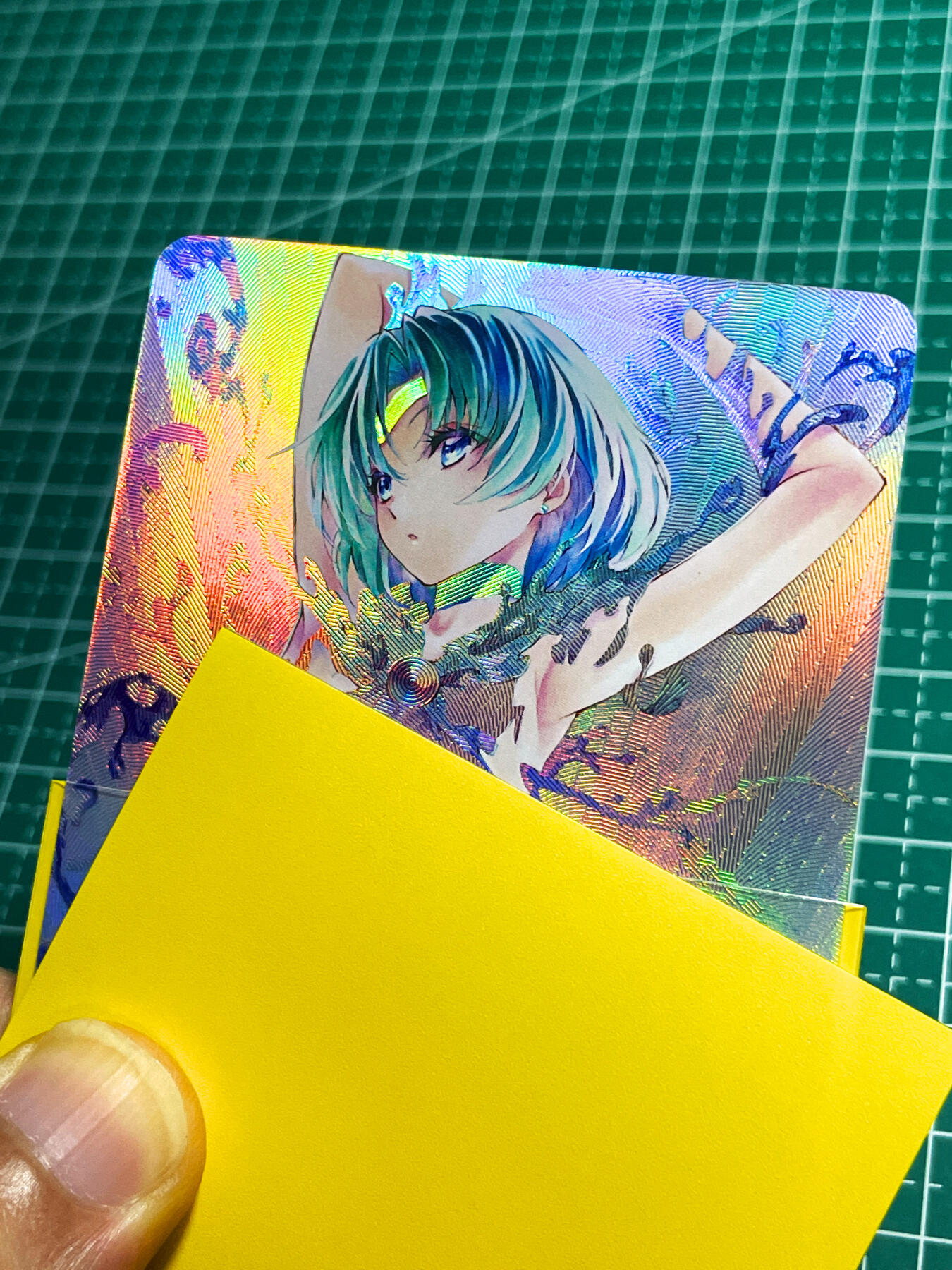 显眼宝28期【关注参拍有赠卡】 【超高颜值】美少女战士 一枚  颜值一流  折光彩闪工艺   大卡尺寸  63*88 4号