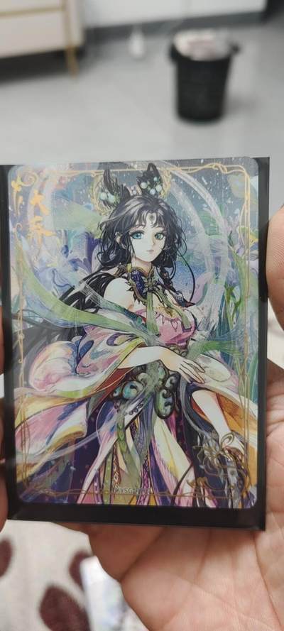 秋原瞳的小店第20期（卡游与昆仑万象的顶级碰撞） - 大缺——卡游三国活动卡打榜大乔，极其稀少