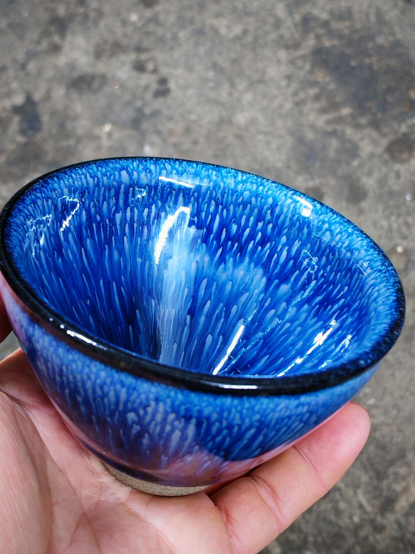 雪山之巅蓝釉雪花油滴极光变彩盏(32008)尺寸100*62mm容量150ml