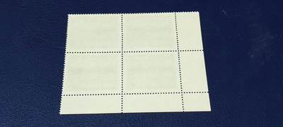 德国邮票专场，都是四方联 德国邮票四方联，1976年发行， 路德派教堂圣歌词作者   格哈特逝世。品相如图