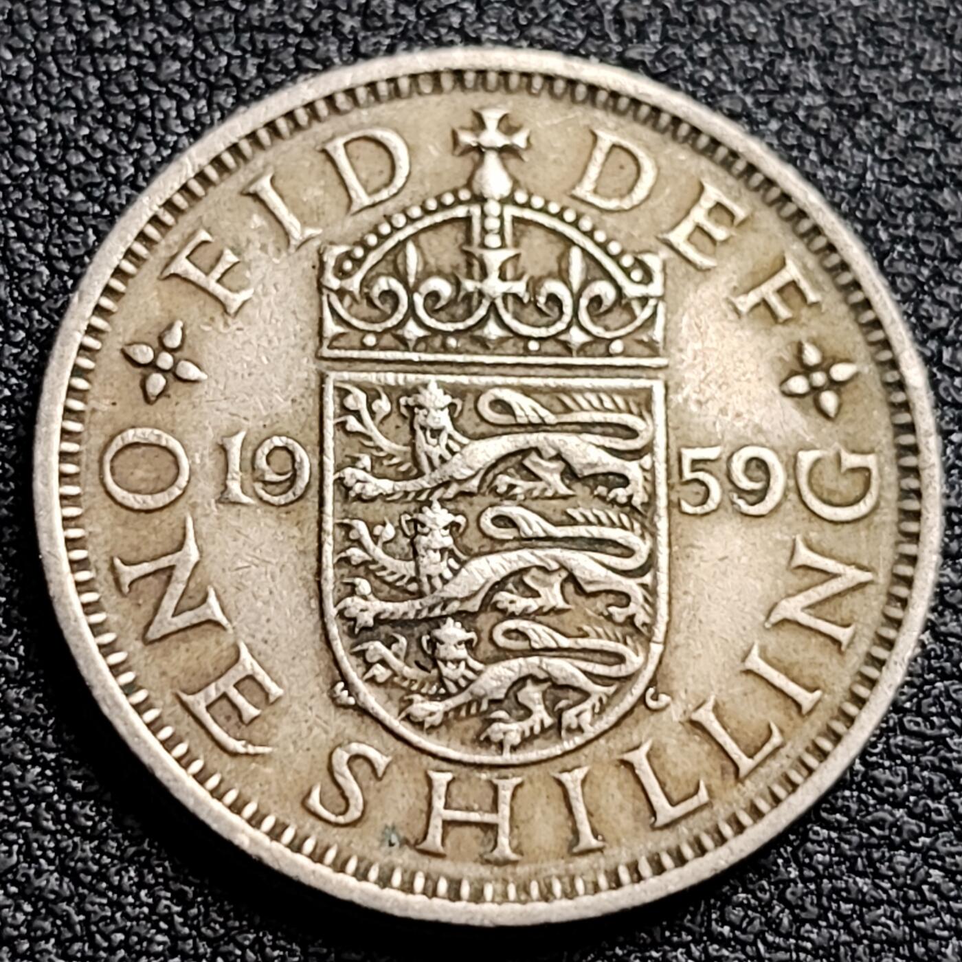 泉币菌-第91场-精品福利场 英国1959年1先令铜镍币 三师纹章 伊丽莎白二世女王 英格兰版 23.5mm