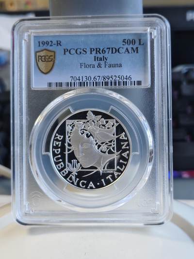第171期拍卖【长期征集拍品】 - 意大利1992年500里拉精制银币 意大利动植物 15克835银 发行量：8千5百 PCGS PF67DCAM