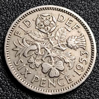 泉币菌-第91场-精品福利场 - 1953年 英国6便士硬币 爱情幸运币 19.3mm