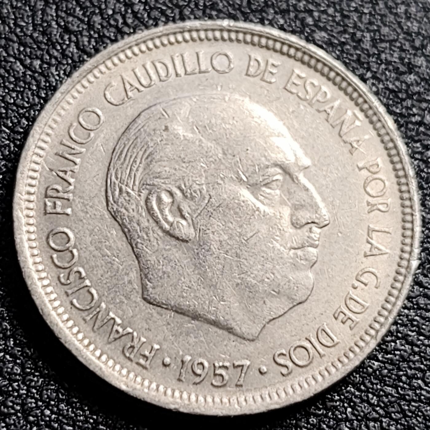 泉币菌-第91场-精品福利场 西班牙1957年5比塞塔 弗朗哥 鹰徽 23mm