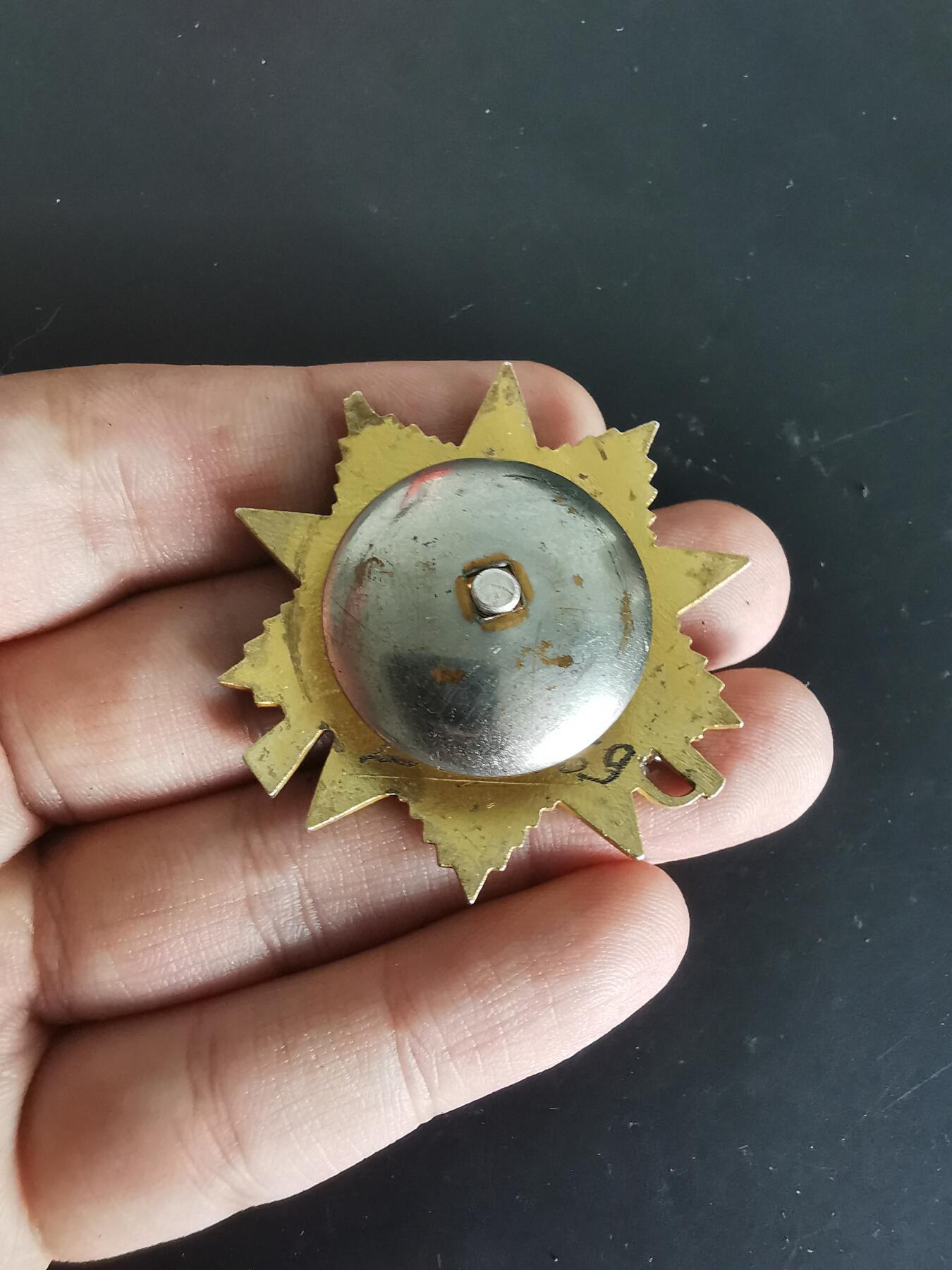 老王徽章第143期