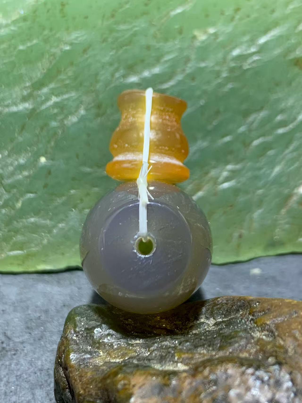 精美高玉化巴西玛瑙佛头三通一个