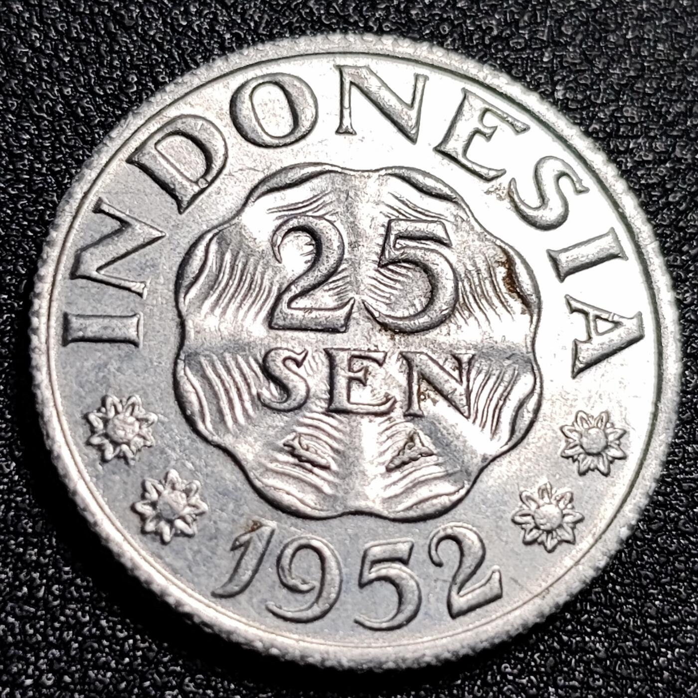泉币菌-第92场-精品福利场 早期带光美品 1952年 印度尼西亚 25分 铝币 英文版 