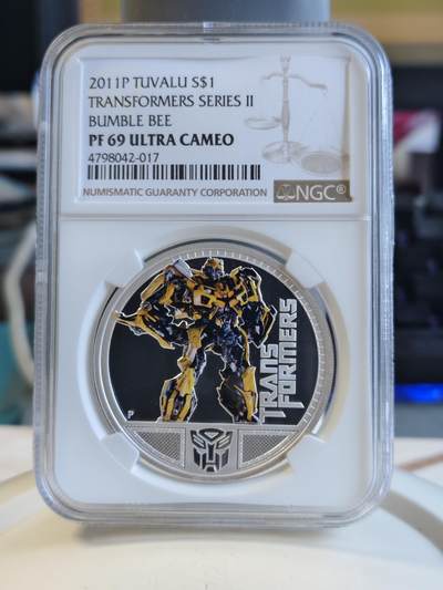 第171期拍卖【长期征集拍品】 - 图瓦卢2011年1元精制彩色银币 变形金刚电影第二部-大黄蜂 1盎司999银 发行量：5千 NGC PF69UC