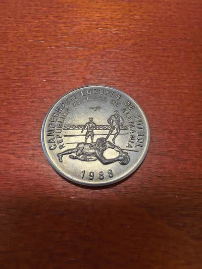 长老汇马年精选第十九场拍卖 1988古巴世界杯1比索铜币，2000枚