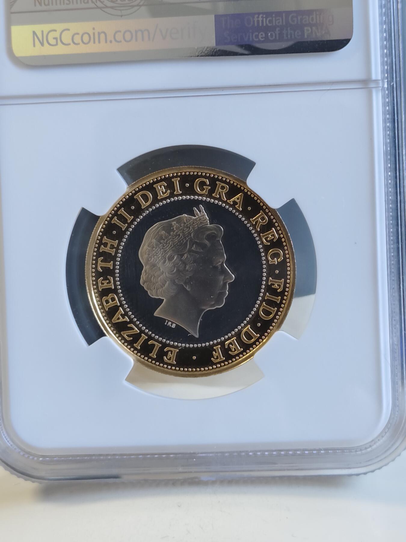 第171期拍卖【长期征集拍品】 英国1999年2镑精制双色银币 橄榄球世界杯 12克925银 外圈镀金 发行量：约1万枚 NGC PF67 UC