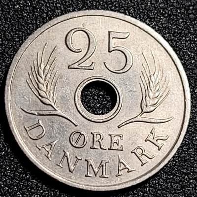 泉币菌-第92场-精品福利场 - 丹麦1968年25欧尔中孔镍币 玛格丽特二世花押 