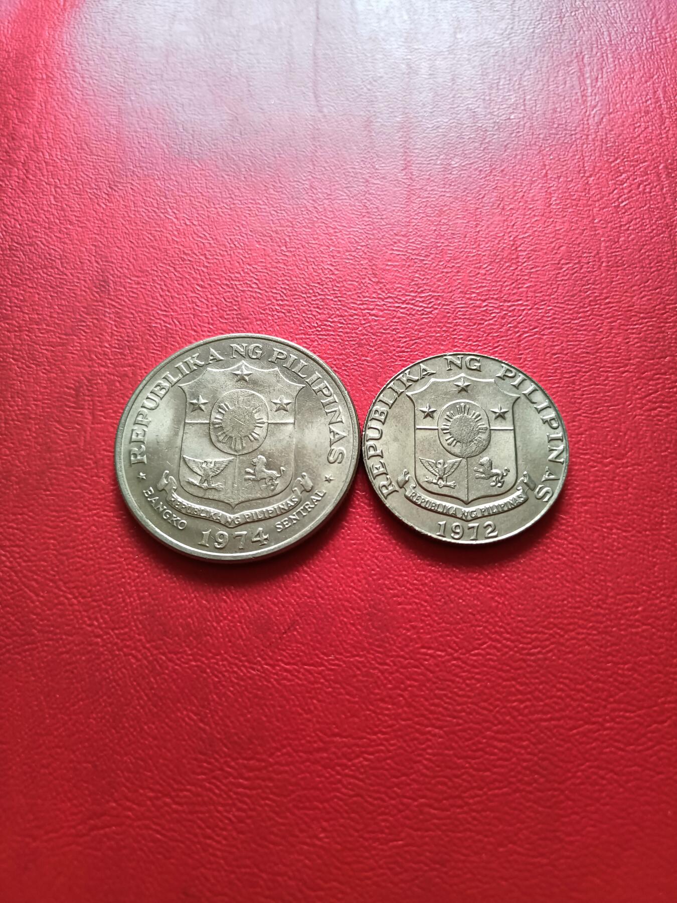 【云涧收藏】第五十五场 菲律宾1972年50分、1974年1比索，UNC