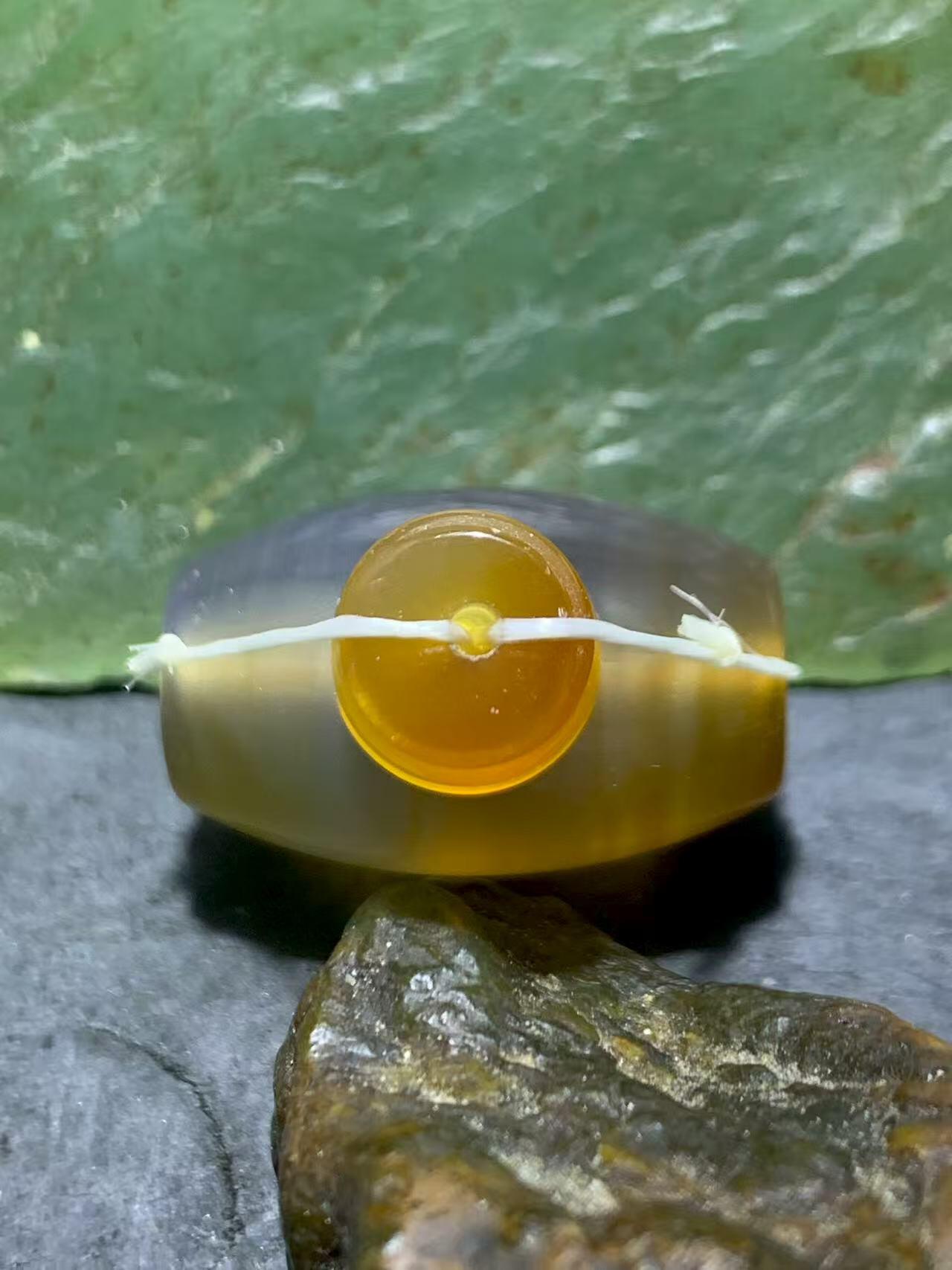 精美高玉化巴西玛瑙佛头三通一个
