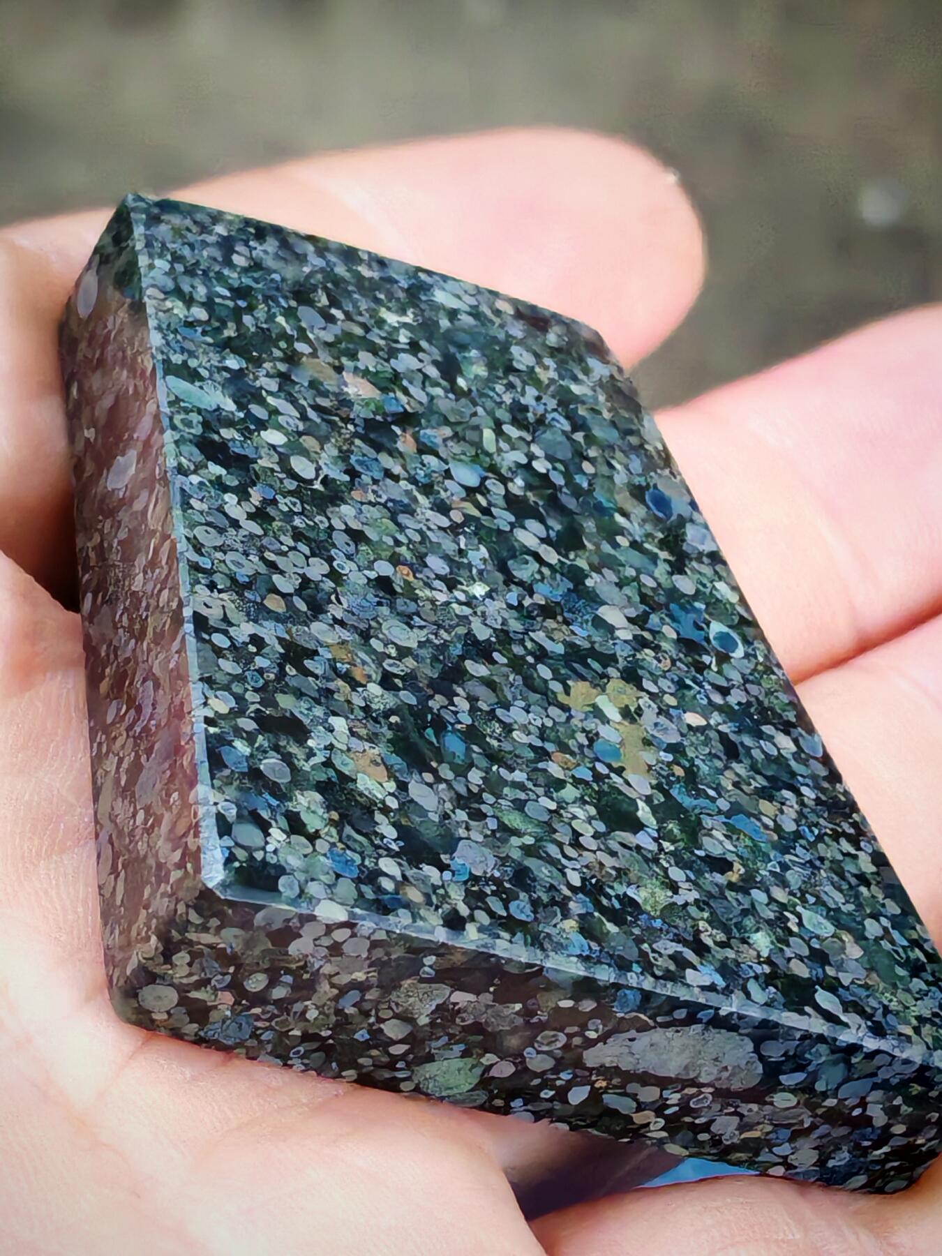 经典画面石蓝莓星斑球粒挂坠(36020)尺寸55*43*10mm61克收藏精品