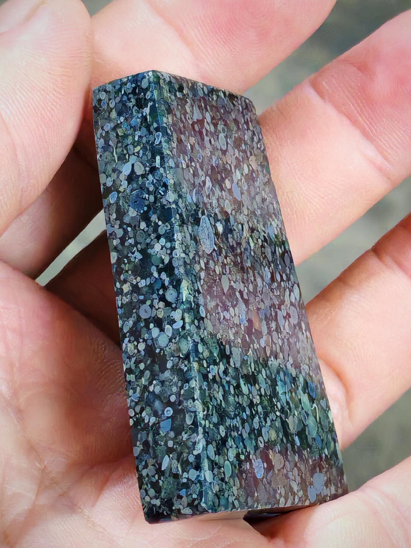 经典画面石蓝莓星斑球粒挂坠(36020)尺寸55*43*10mm61克收藏精品